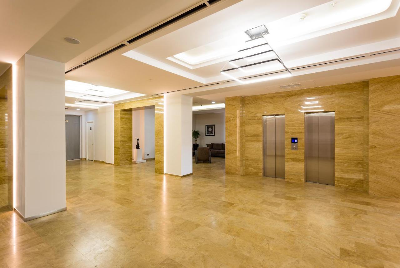 יירבאן President Hotel By Hrazdan Hotel Cjsc מראה חיצוני תמונה