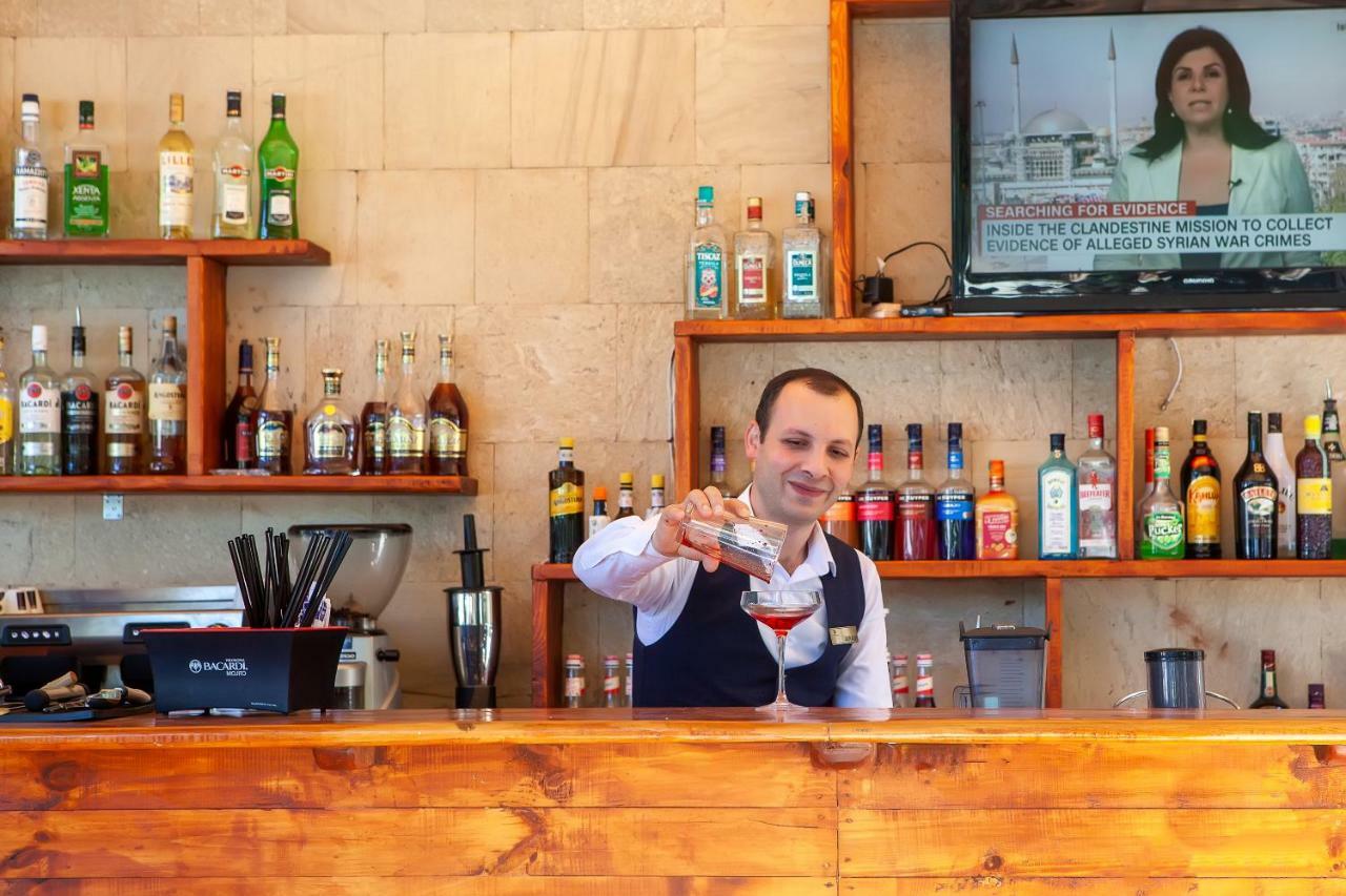 יירבאן President Hotel By Hrazdan Hotel Cjsc מראה חיצוני תמונה