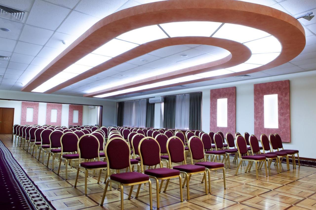 יירבאן President Hotel By Hrazdan Hotel Cjsc מראה חיצוני תמונה